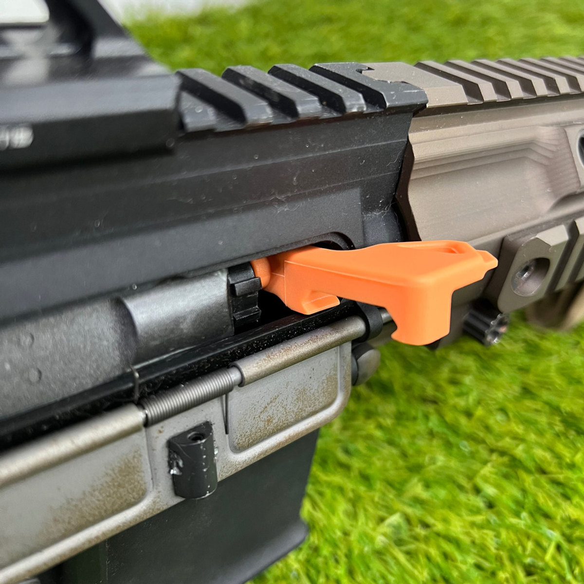 5.56 - CHAMBER SAFETY - 步槍安全旗